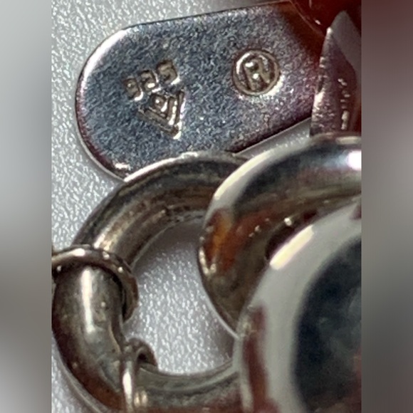 Silpada Very Rare Sterling Silver & Carnelian Bead ChaCha Stretch Bracelet - Picture 7 of 15